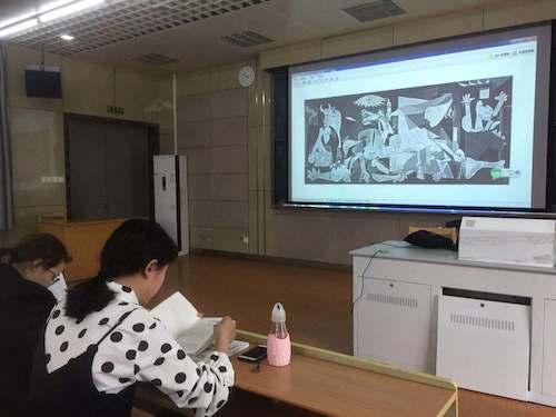 10月9日，油画党支部开展，支部书记做专题党课“党课：阅兵仪式与历史画创作，和平鸽与共产党人毕加索”