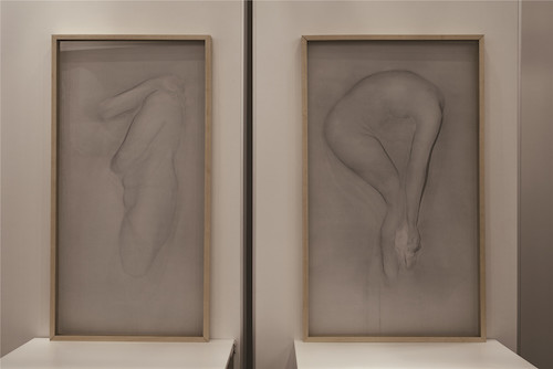 娄曦元  女人体  雕塑  135×80cm  2018年