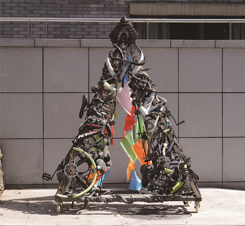 刘高翔  诗和远方  雕塑 160×160×230cm  2018年