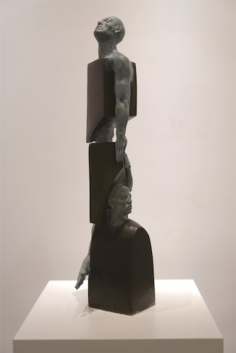 李力夫  循·矩  架上雕塑  21×25×98cm  2018年