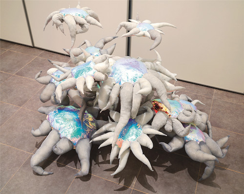 石浩然  向日葵  雕塑  200×160×80cm 2018年